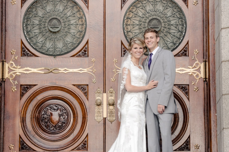 EK-Studios-Utah-Wedding-Photographers-SLC-temple-wedding020-Blog1(pp_w768_h511)