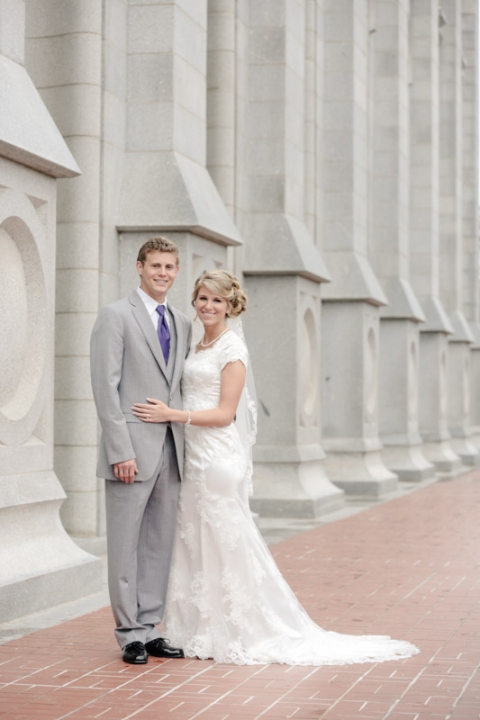 EK-Studios-Utah-Wedding-Photographers-SLC-temple-wedding021-Blog1(pp_w480_h720)