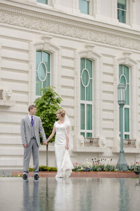 EK-Studios-Utah-Wedding-Photographers-SLC-temple-wedding024-Blog1(pp_w480_h720)