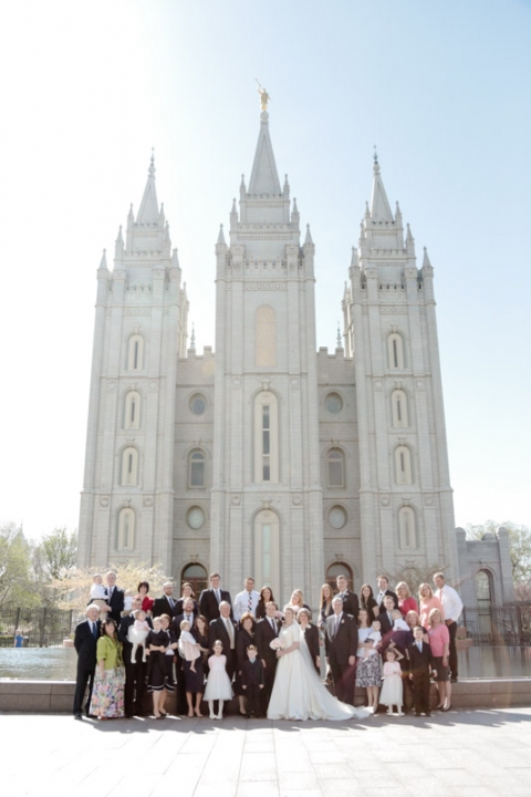 EK-Studios-Utah-Wedding-Photographers-Salt-Lake-Temple-wedding-Cactus-Tropicals-reception010-Blog(pp_w480_h720)