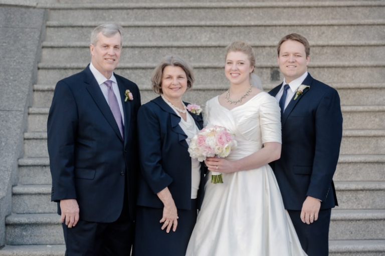 EK-Studios-Utah-Wedding-Photographers-Salt-Lake-Temple-wedding-Cactus-Tropicals-reception012-Blog(pp_w768_h511)