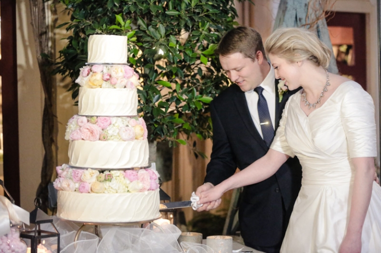 EK-Studios-Utah-Wedding-Photographers-Salt-Lake-Temple-wedding-Cactus-Tropicals-reception059-Blog(pp_w768_h511)