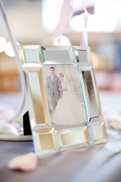 EK-Studios-Utah-Wedding-Photographers-Salt-lake-temple-wedding-quarter-length-sleve-dress036-Blog(pp_w480_h720)