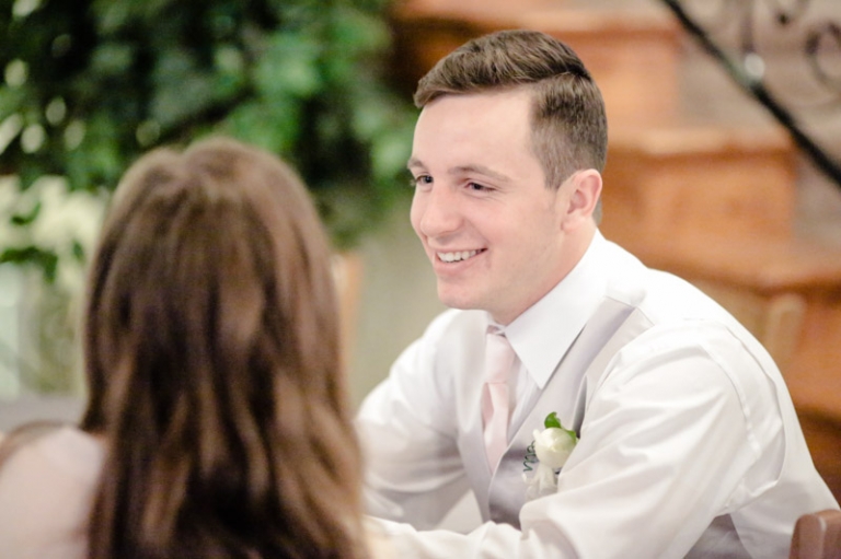 EK-Studios-Utah-Wedding-Photographers-Salt-lake-temple-wedding-quarter-length-sleve-dress045-Blog(pp_w768_h511)