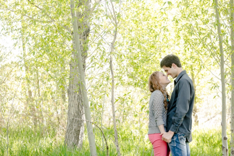 EK-Studios-Utah-Wedding-Photographers-Spring-Engagements-by-a-stream011-Blog(pp_w768_h511)