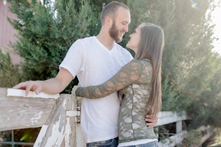 EK-Studios-Utah-Wedding-Photographers-Spring-Engagements007-Blog(pp_w768_h511)