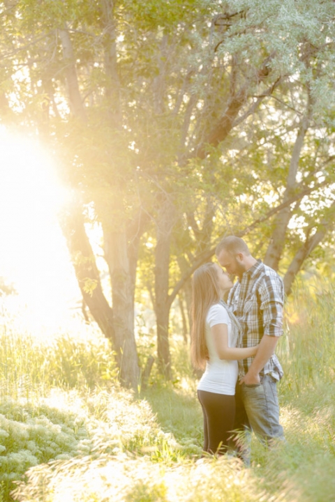 EK-Studios-Utah-Wedding-Photographers-Spring-Engagements023-Blog(pp_w480_h720)