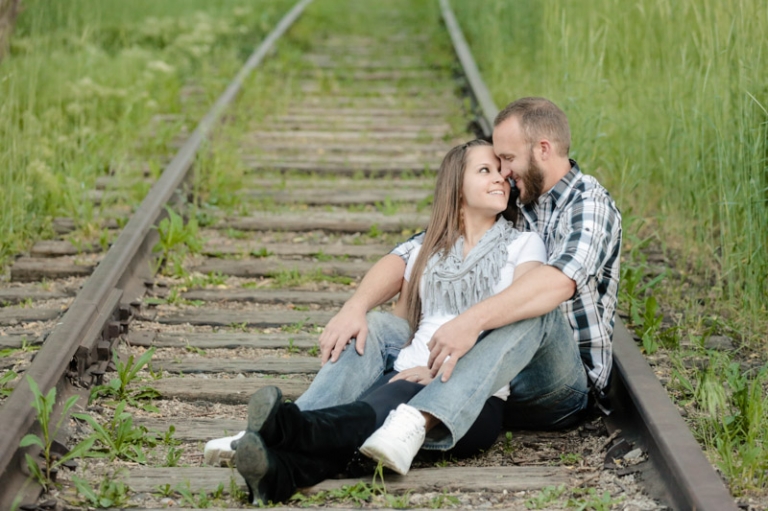 EK-Studios-Utah-Wedding-Photographers-Spring-Engagements027-Blog(pp_w768_h511)