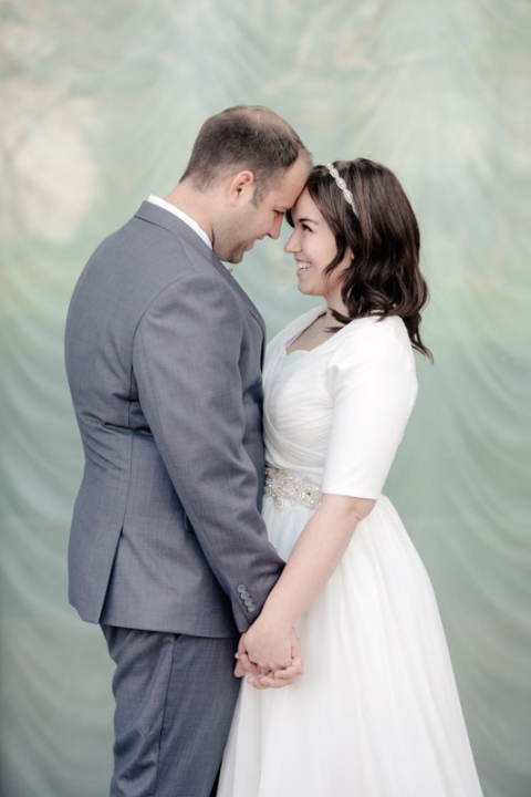 EK-Studios-Utah-Wedding-Photographers-Spring-Wedding-SLC-temple019-Blog(pp_w480_h720)