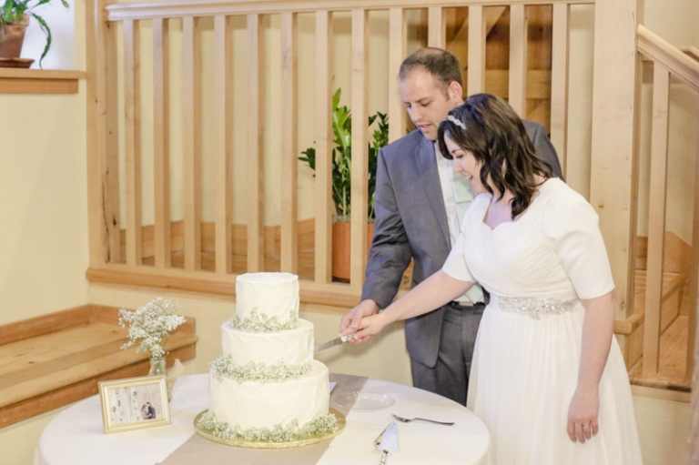 EK-Studios-Utah-Wedding-Photographers-Spring-Wedding-SLC-temple057-Blog(pp_w768_h511)