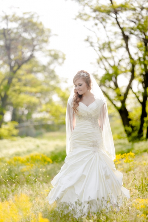 EK-Studios-Utah-Wedding-Photographers-Spring-bridals-in-wild-flowers001-Blog(pp_w480_h720)