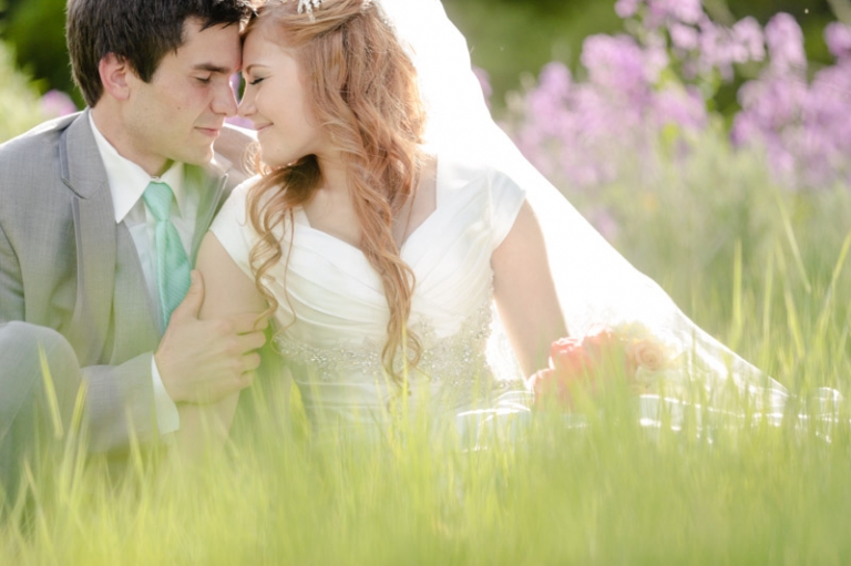 EK-Studios-Utah-Wedding-Photographers-Spring-bridals-in-wild-flowers007-Blog(pp_w768_h511)