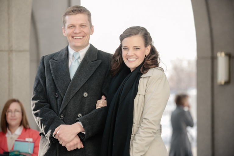 EK-Studios-Utah-Wedding-Photographers-Timpanogos-Temple-Wedding-Winter004-Blog(pp_w768_h511)