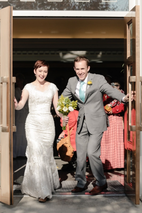 EK-Studios-Utah-Wedding-Photographers-Timpanogos-Temple-Wedding-Winter006-Blog(pp_w480_h720)