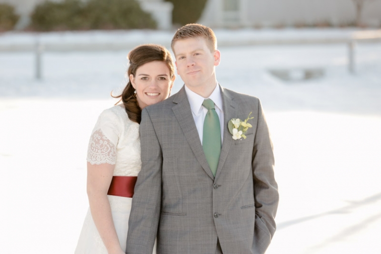 EK-Studios-Utah-Wedding-Photographers-Timpanogos-Temple-winter020-Blog(pp_w768_h511)
