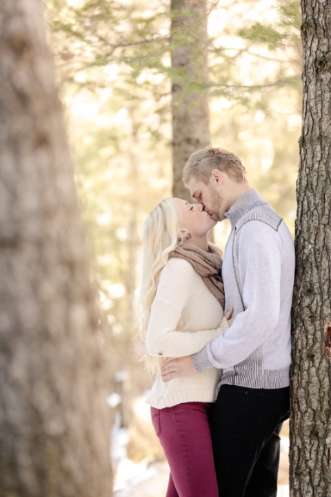 EK-Studios-Utah-Wedding-Photographers-Winter-photoshoot-up-the-canyon-Utah011-Blog(pp_w480_h720)