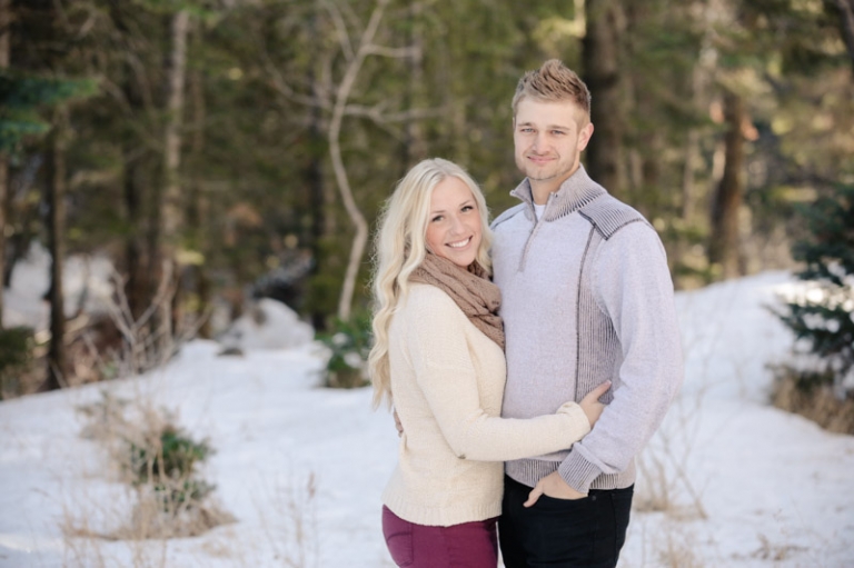 EK-Studios-Utah-Wedding-Photographers-Winter-photoshoot-up-the-canyon-Utah016-Blog(pp_w768_h511)