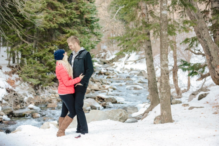 EK-Studios-Utah-Wedding-Photographers-Winter-photoshoot-up-the-canyon-Utah036-Blog(pp_w768_h511)