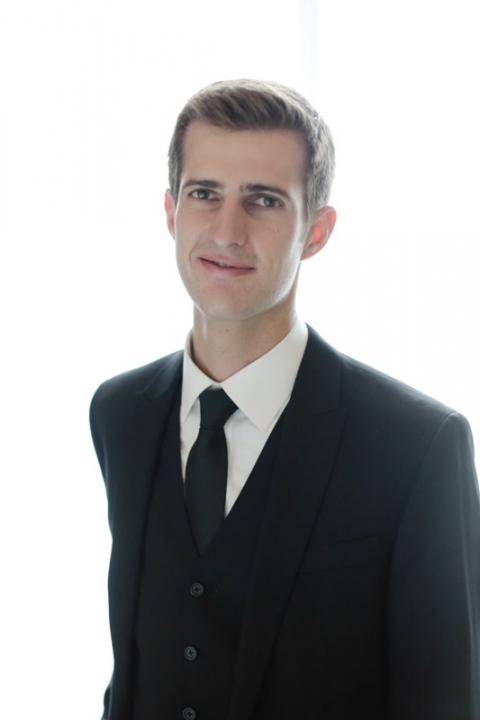 Wedding-and-Portrait-Photographer-JSMB-Bridals016EK1_3768-Blog(pp_w480_h720)