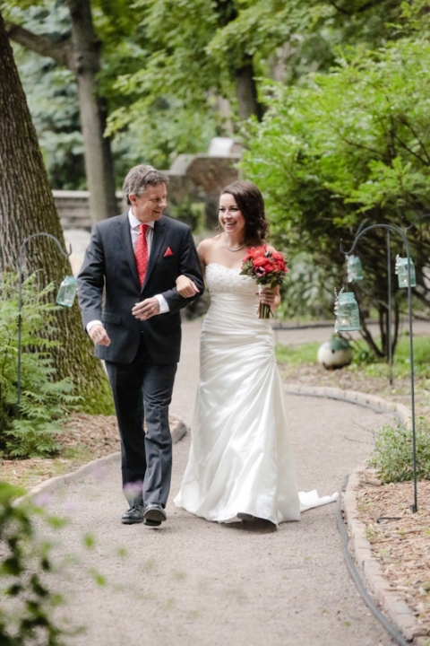 EK-Studios-Utah-Wedding-Photographers-Minnesota-Wedding-Photography-Woods-Chappel-wedding-reception-excelsor-bay-veiw-room039-Blog(pp_w480_h720)