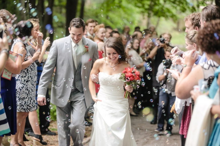 EK-Studios-Utah-Wedding-Photographers-Minnesota-Wedding-Photography-Woods-Chappel-wedding-reception-excelsor-bay-veiw-room056-Blog(pp_w768_h511)