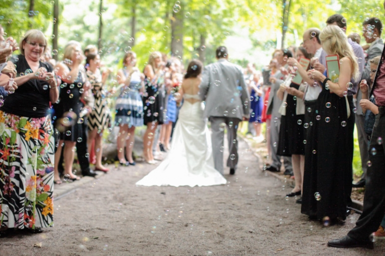 EK-Studios-Utah-Wedding-Photographers-Minnesota-Wedding-Photography-Woods-Chappel-wedding-reception-excelsor-bay-veiw-room057-Blog(pp_w768_h511)