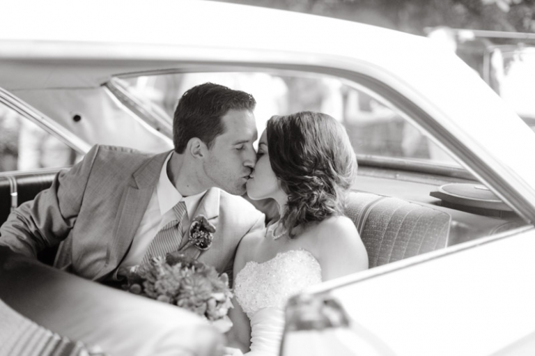 EK-Studios-Utah-Wedding-Photographers-Minnesota-Wedding-Photography-Woods-Chappel-wedding-reception-excelsor-bay-veiw-room059-Blog(pp_w768_h511)