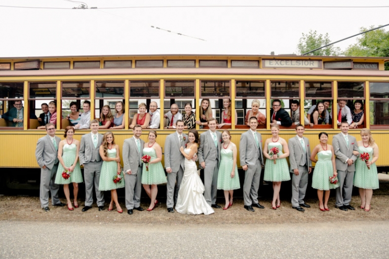 EK-Studios-Utah-Wedding-Photographers-Minnesota-Wedding-Photography-Woods-Chappel-wedding-reception-excelsor-bay-veiw-room072-Blog(pp_w768_h511)