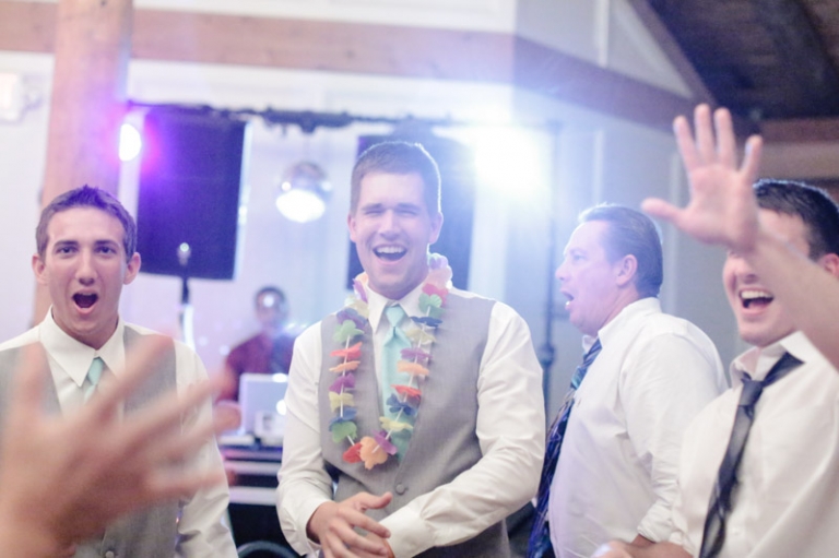 EK-Studios-Utah-Wedding-Photographers-Minnesota-Wedding-Photography-Woods-Chappel-wedding-reception-excelsor-bay-veiw-room116-Blog(pp_w768_h511)