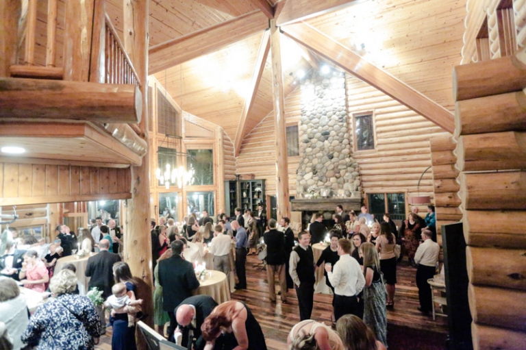 EK-Studios-Utah-Wedding-Photographers-Outdoor-wedding-quaint-reception057-Blog(pp_w768_h511)