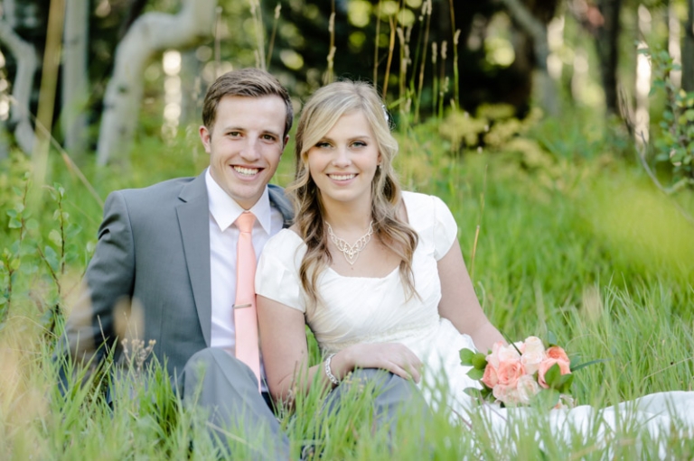 EK-Studios-Utah-Wedding-Photographers-Bridals-in-woods-aspens016-Blog(pp_w768_h511)