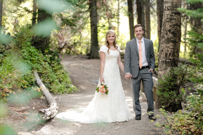 EK-Studios-Utah-Wedding-Photographers-Bridals-in-woods-aspens028-Blog(pp_w768_h511)