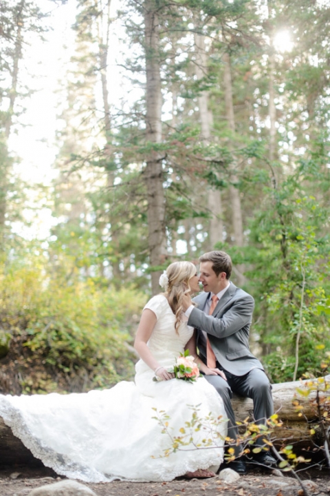 EK-Studios-Utah-Wedding-Photographers-Bridals-in-woods-aspens033-Blog(pp_w480_h720)