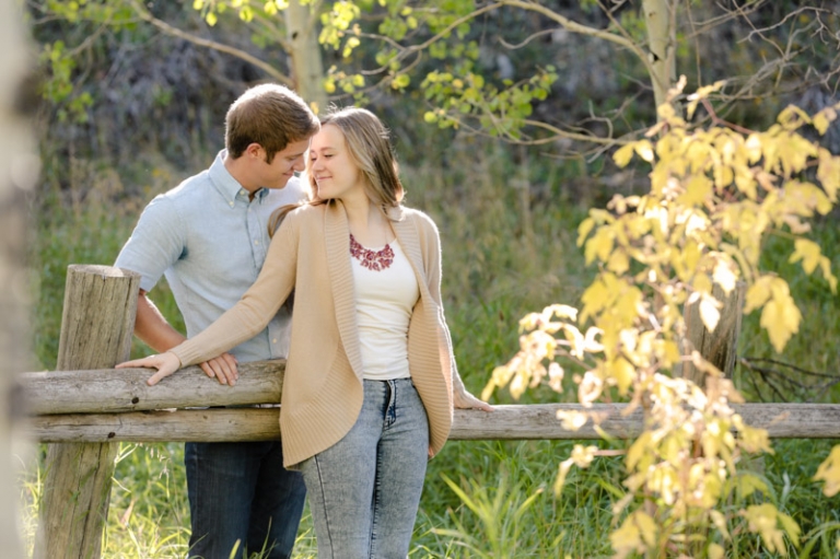 EK-Studios-Utah-Wedding-Photographers-Fall-engagements-utah-photographer009-Blog(pp_w768_h511)