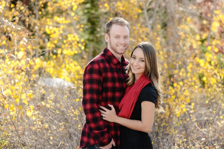 EK-Studios-Utah-Wedding-Photographers-Fall-engagments-in-the-woods008-Blog(pp_w768_h511)