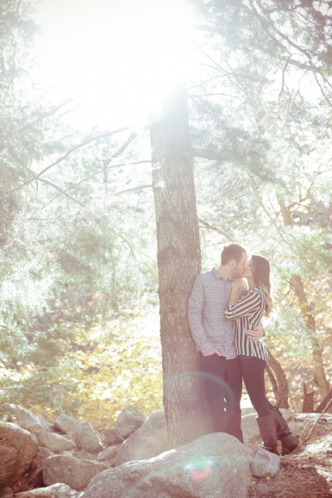 EK-Studios-Utah-Wedding-Photographers-Fall-engagments-in-the-woods018-Blog(pp_w480_h720)