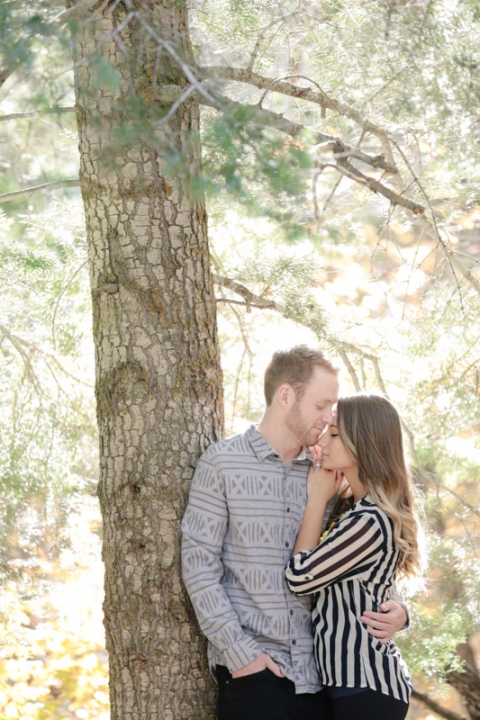 EK-Studios-Utah-Wedding-Photographers-Fall-engagments-in-the-woods020-Blog(pp_w480_h720)