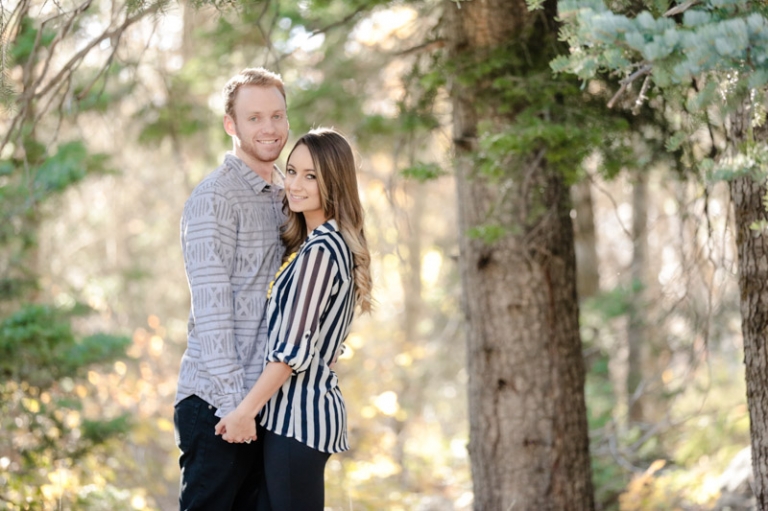 EK-Studios-Utah-Wedding-Photographers-Fall-engagments-in-the-woods022-Blog(pp_w768_h511)