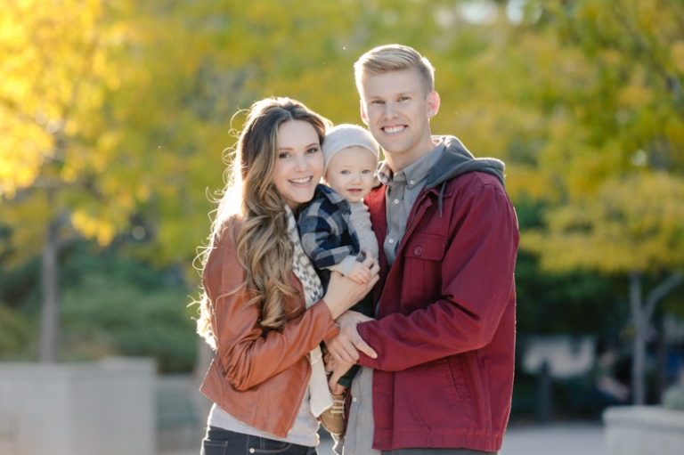 EK-Studios-Utah-Wedding-Photographers-Family-Photos-in-the-city-Gallivan-Center-SLC001-Blog(pp_w768_h511)