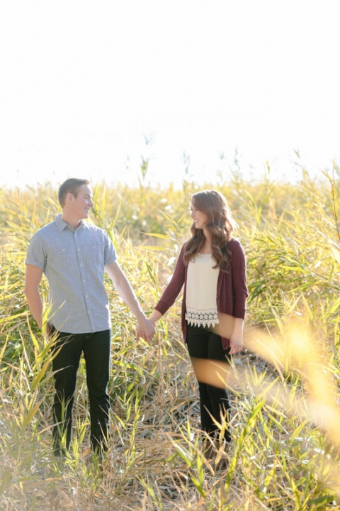 EK-Studios-Utah-Wedding-Photographers-Sunkissed-engagements-on-a-dock008-Blog(pp_w480_h720)