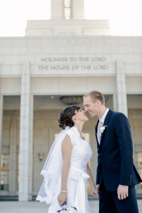 EK-Studios-Utah-Wedding-Photographers-Draper-Temple-wedding017-Blog(pp_w480_h720)