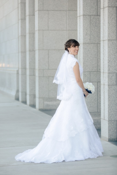 EK-Studios-Utah-Wedding-Photographers-Draper-Temple-wedding018-Blog(pp_w480_h720)