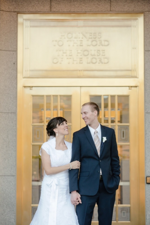 EK-Studios-Utah-Wedding-Photographers-Draper-Temple-wedding025-Blog(pp_w480_h720)