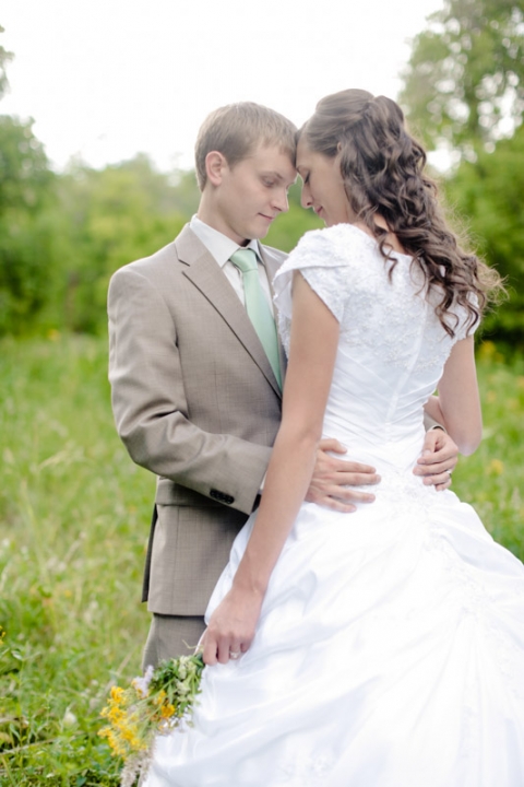 EK-Studios-Utah-Wedding-Photographers-Mountian-Bridals016-Blog(pp_w480_h720)