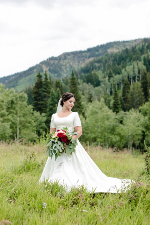 EK-Studios-Utah-Wedding-Photographers-Bridals-in-aspens-mountains006-Blog(pp_w480_h720)
