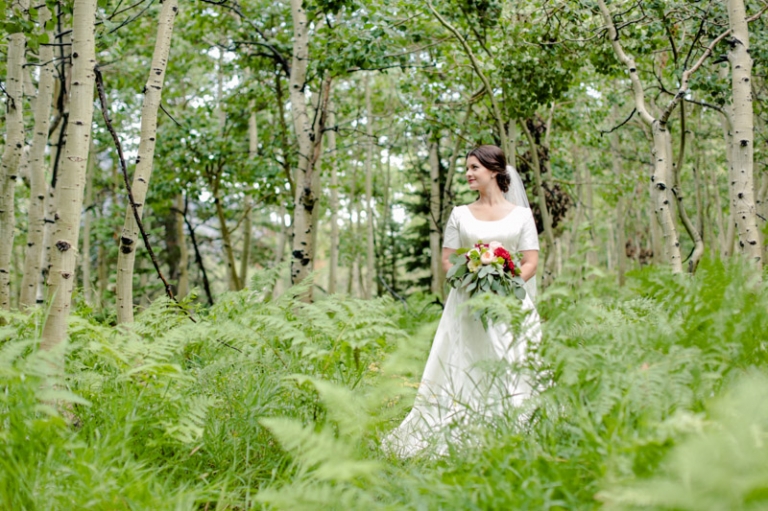 EK-Studios-Utah-Wedding-Photographers-Bridals-in-aspens-mountains015-Blog(pp_w768_h511)