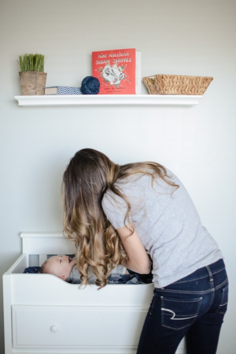 EK-Studios-Utah-Wedding-Photographers-Family-Photos-in-the-home023-Blog(pp_w480_h720)