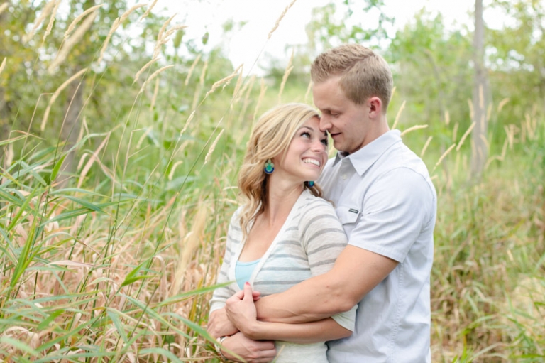 EK-Studios-Utah-Wedding-Photographers-Summer-Engagements-in-nature010-Blog(pp_w768_h511)