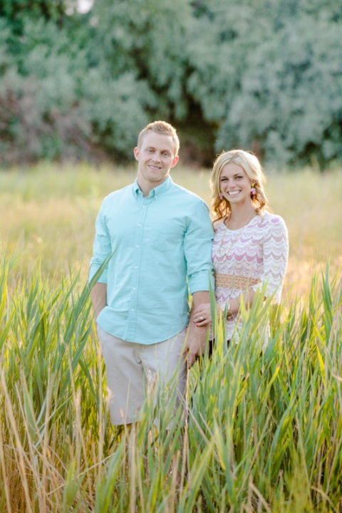 EK-Studios-Utah-Wedding-Photographers-Summer-Engagements-in-nature023-Blog(pp_w480_h720)
