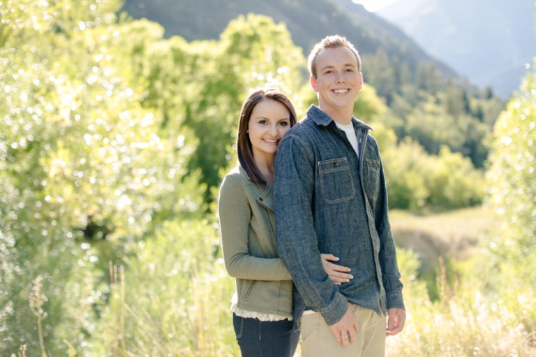 EK-Studios-Utah-Wedding-Photographers-Engagements-with-horses-in-the-mountains015-Blog(pp_w768_h511)